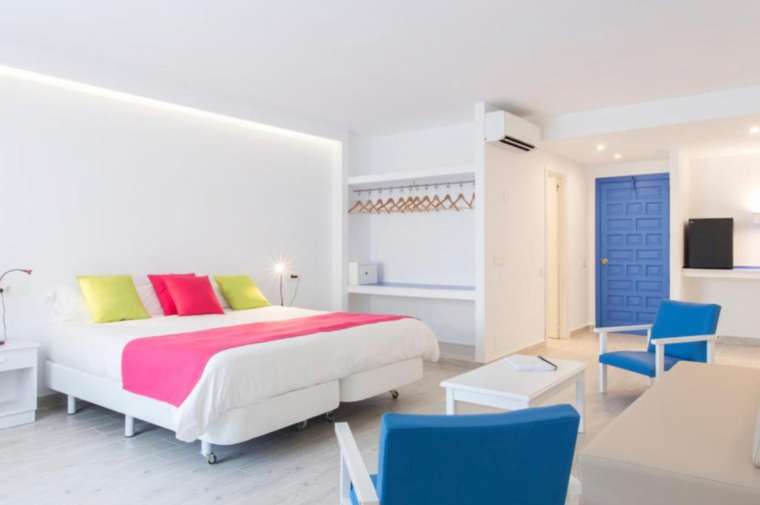 4 Sterne  Hotel Guya Wave in Cala Ratjada - Ansicht 2