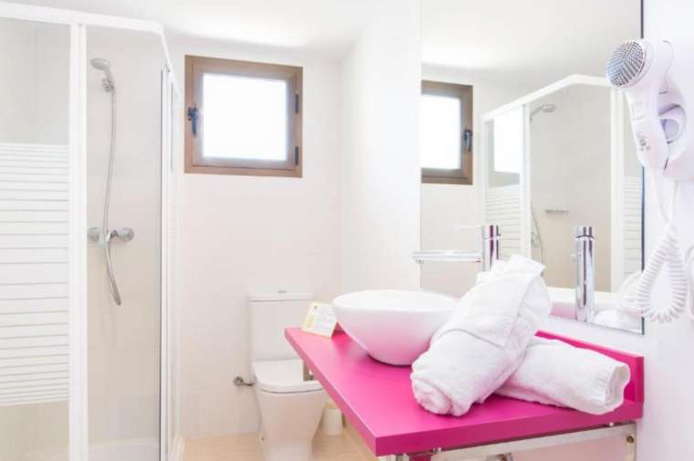 4 Sterne  Hotel Guya Wave in Cala Ratjada - Ansicht 3
