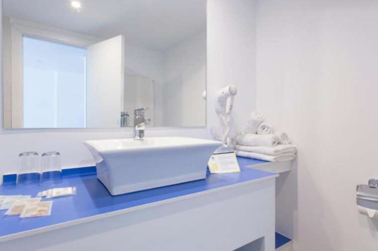 4 Sterne  Hotel Guya Wave in Cala Ratjada - Ansicht 4