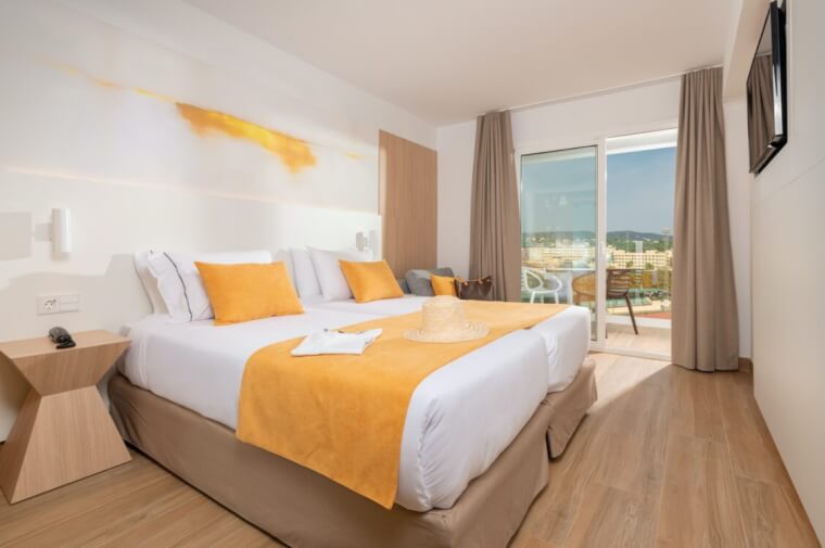 4 Sterne  Hotel L'Azure in Lloret de Mar - Ansicht 1